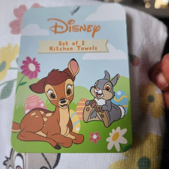 Disney Thumper Silicone Mini Mitts "Spring is Here" & 2 PCs Kitchen Towels Set - Picture 3 of 8
